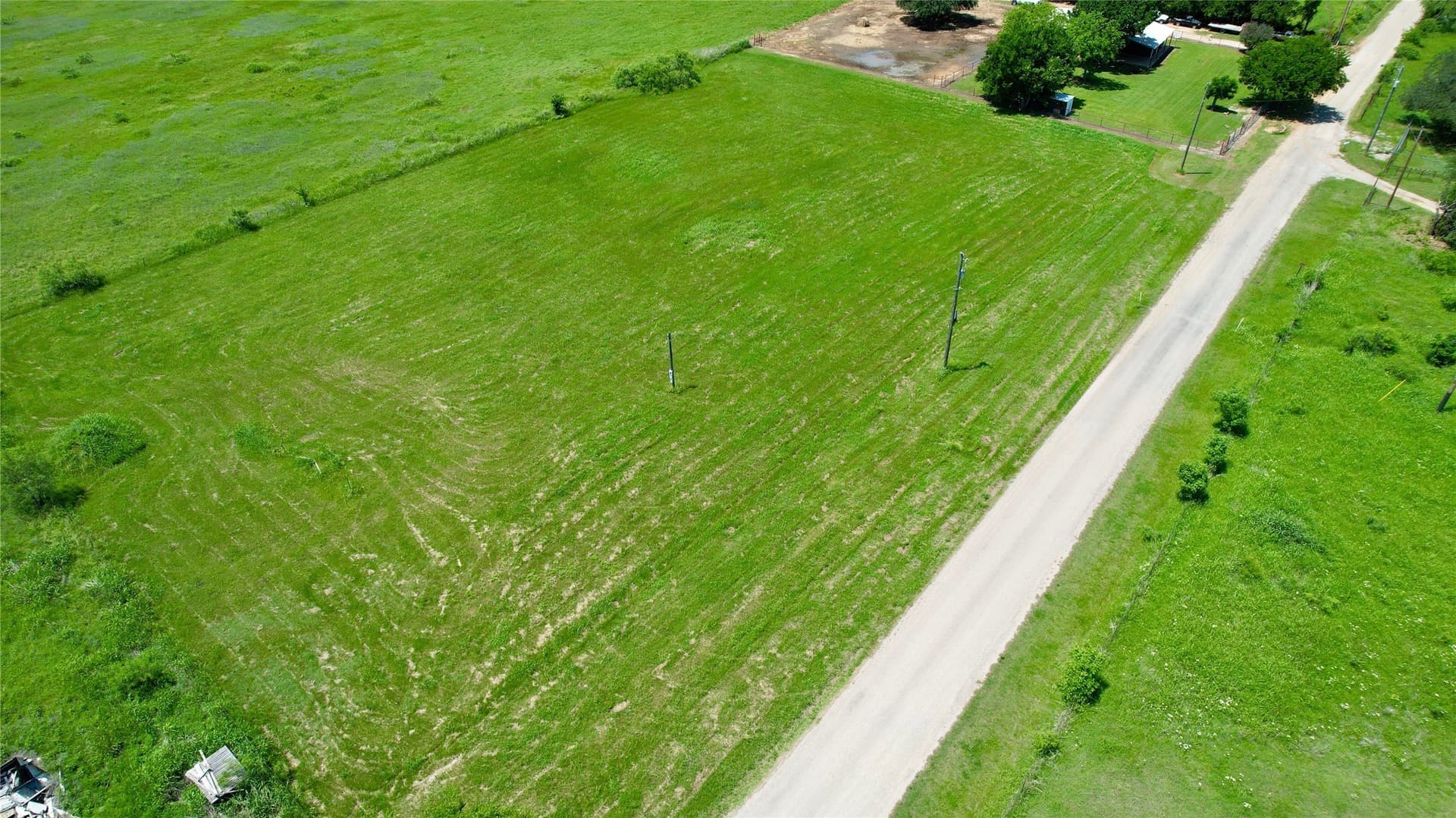 2.08 acres in Palo Pinto County gallery image 3