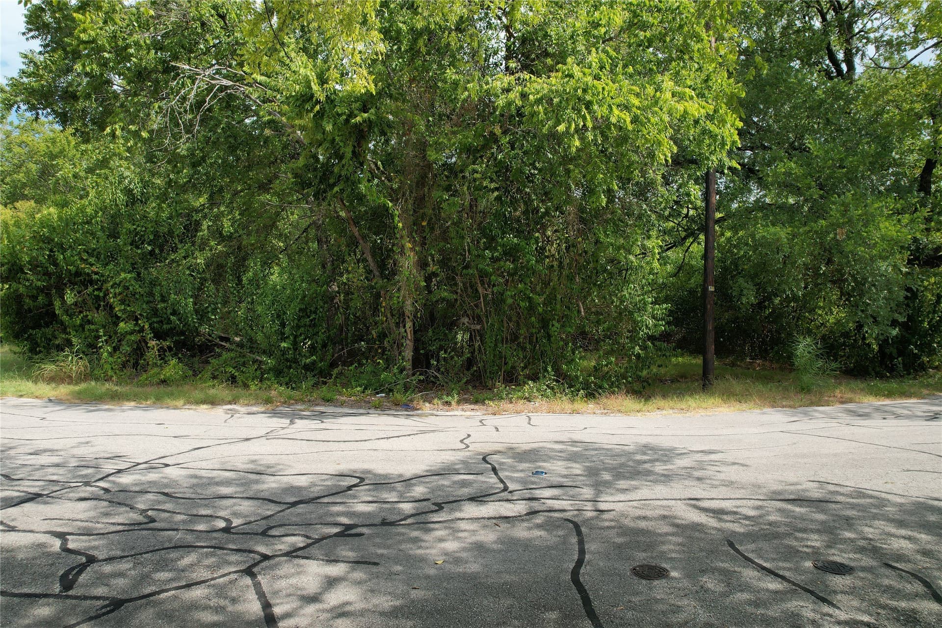 0.1 acres in McLennan County - photo 24