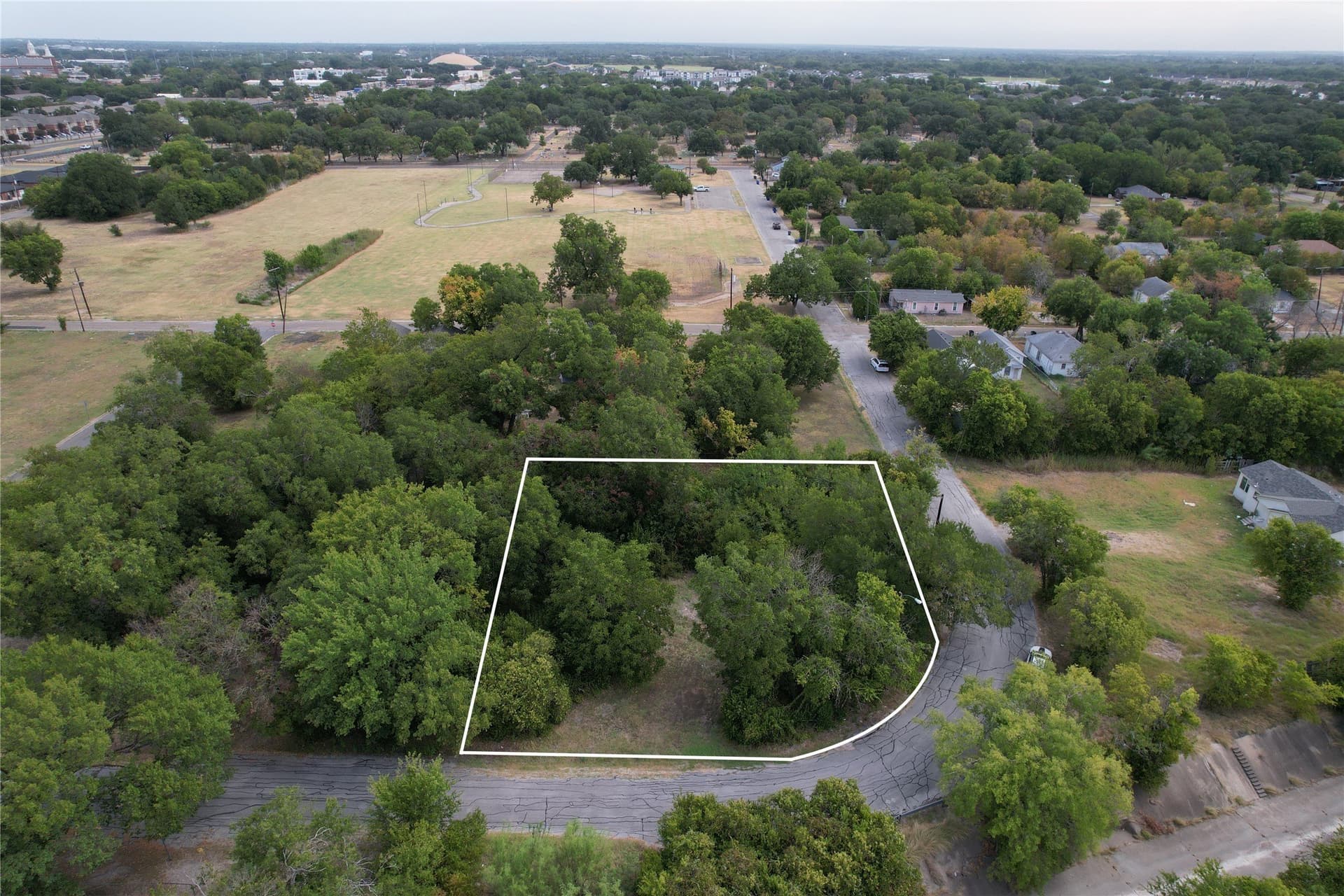 0.1 acres in McLennan County - photo 20
