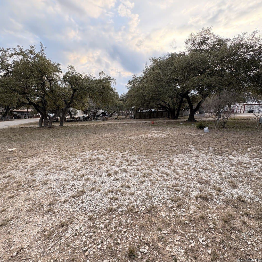 0.35 acres in Bandera County - photo 21