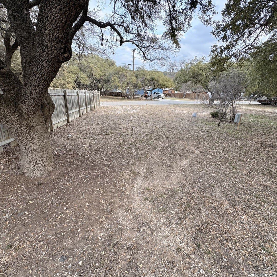 0.35 acres in Bandera County - photo 18