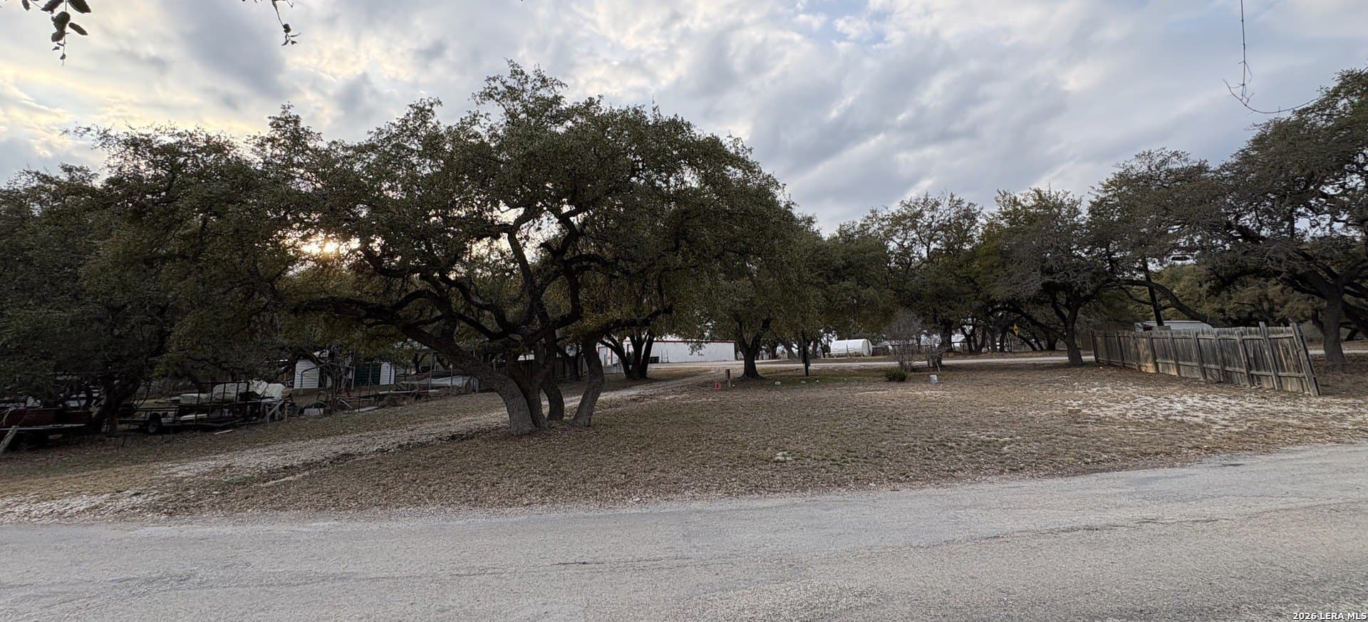 0.35 acres in Bandera County gallery image 2