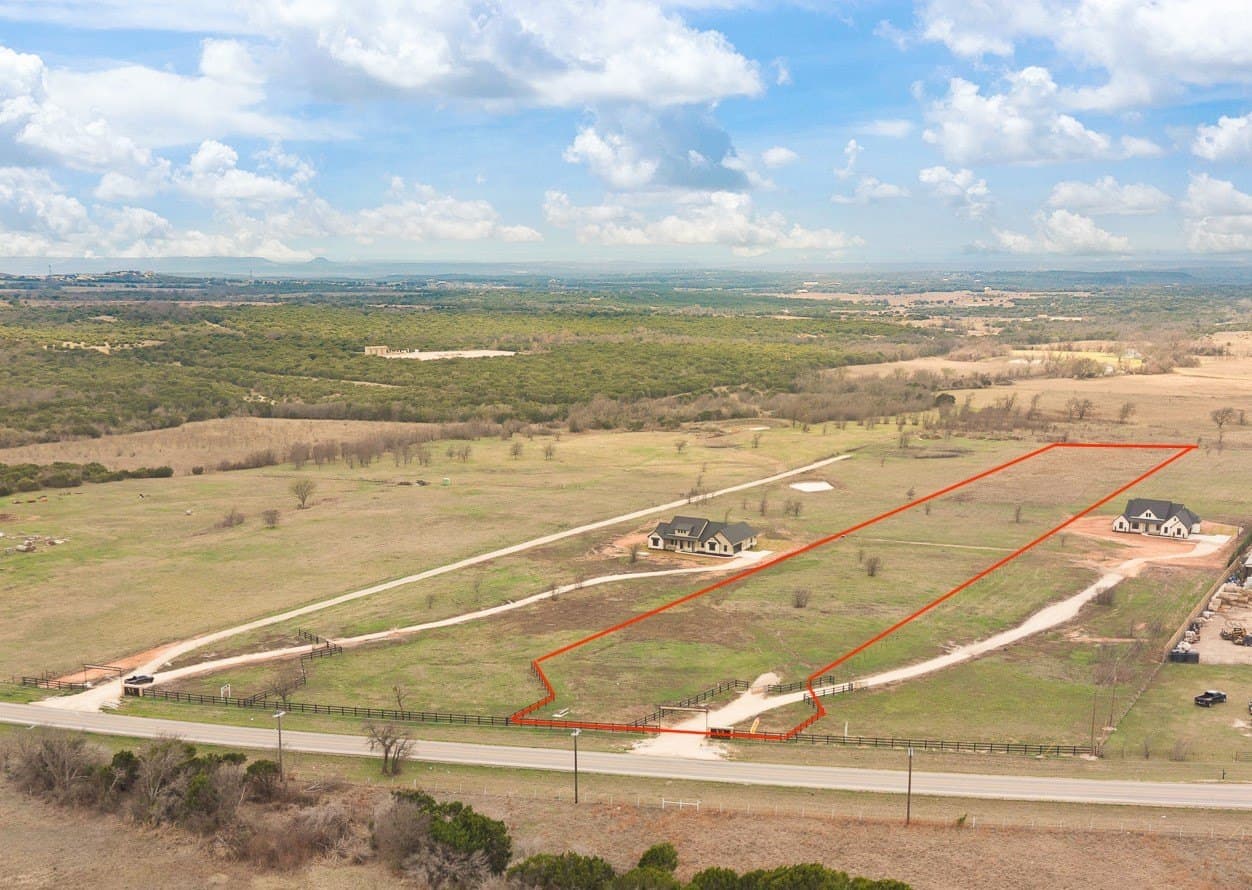 5.7 acres in Johnson County