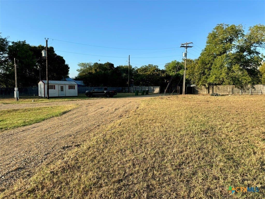 11.93 acres in Wilson County - photo 7