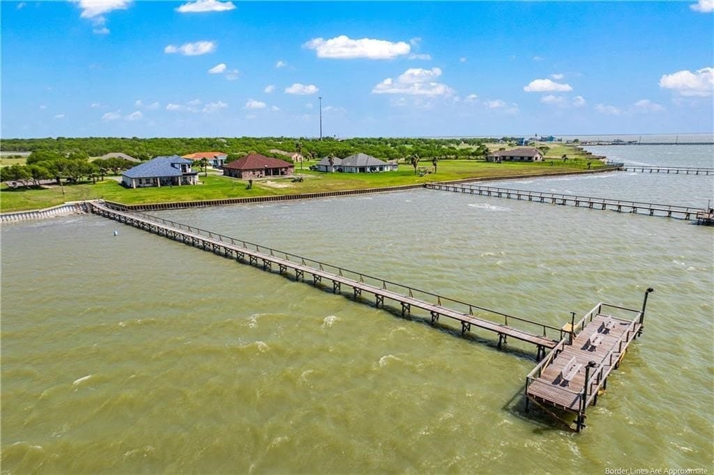 0.85 acres in Kleberg County - photo 10