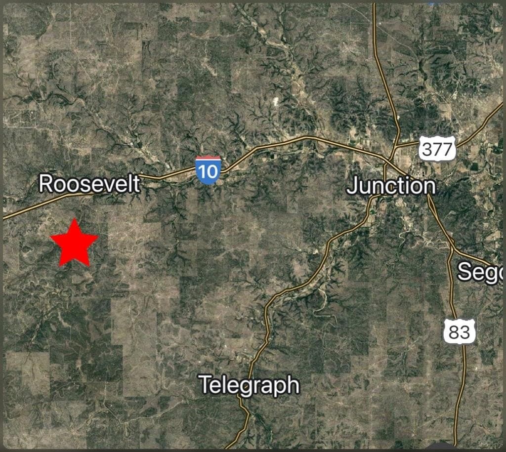 277 acres in Kimble County gallery image 3