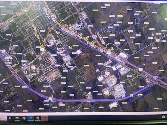 67.39 acres in Ellis County