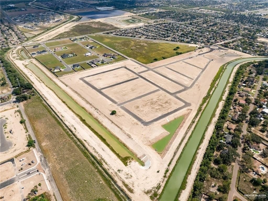 0.24 acres in Hidalgo County gallery image 4