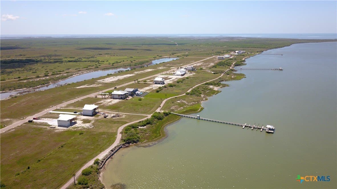 0.62 acres in Calhoun County - photo 8