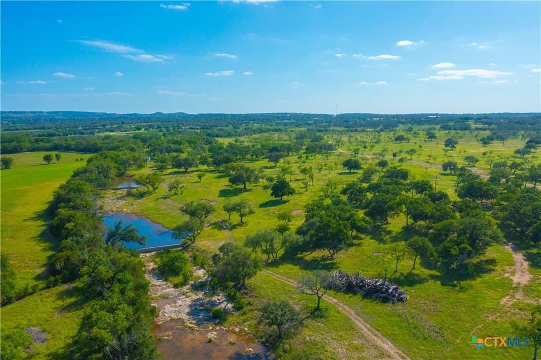 24 acres in Blanco County - photo 3