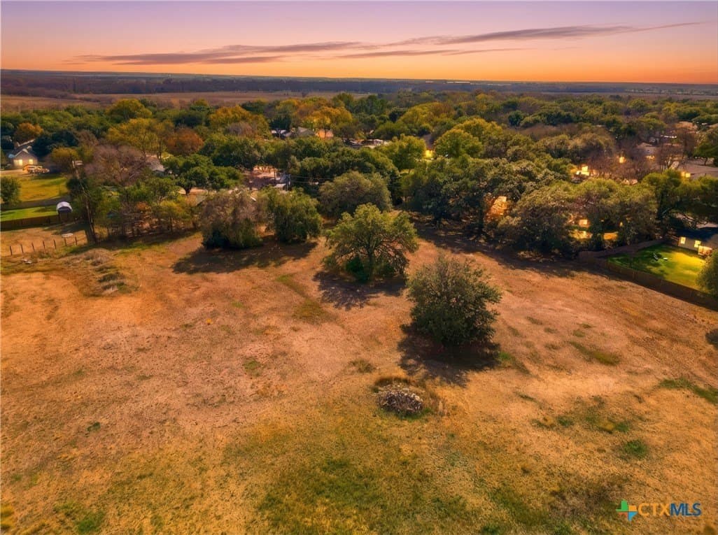 5.79 acres in Gonzales County gallery image 2