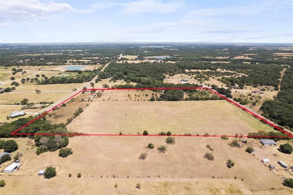 27 acres in Johnson County