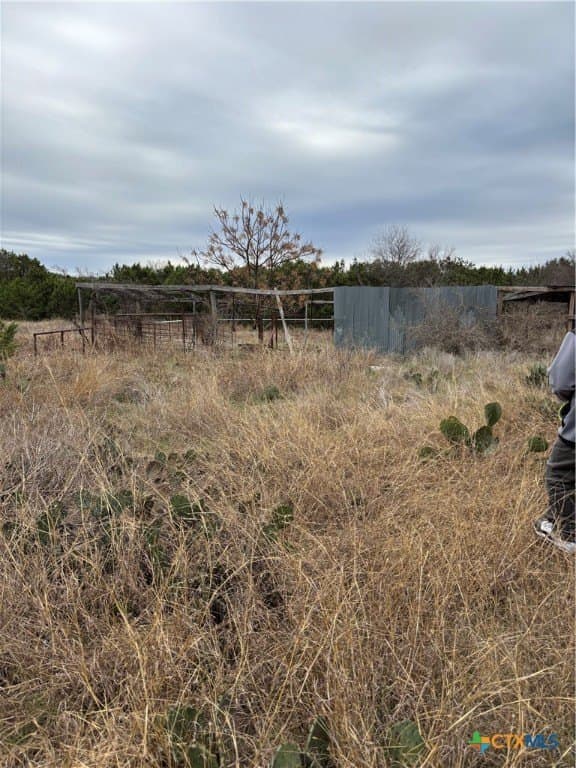 4.54 acres in Lampasas County gallery image 3