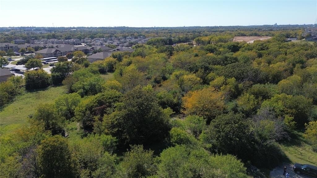 6.05 acres in Denton County gallery image 3