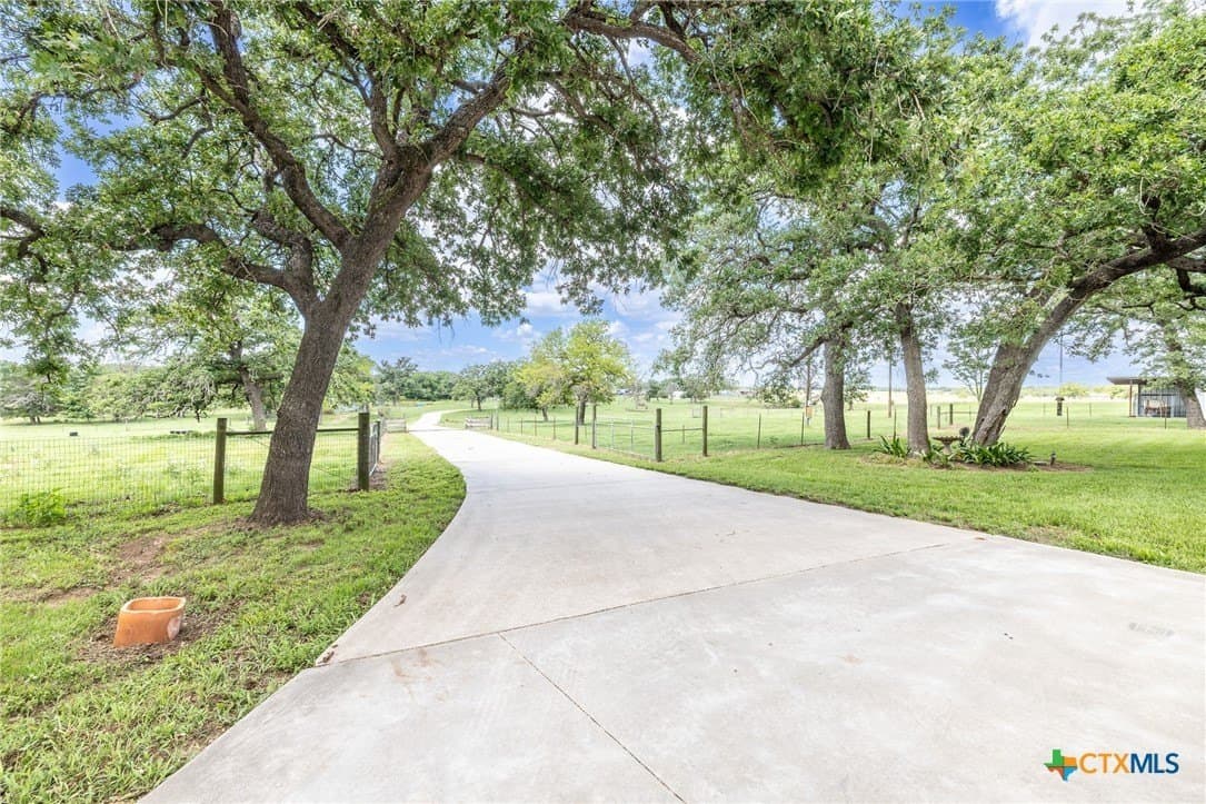 30.03 acres in Gonzales County - photo 27