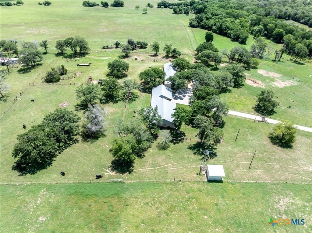 30.03 acres in Gonzales County - photo 43