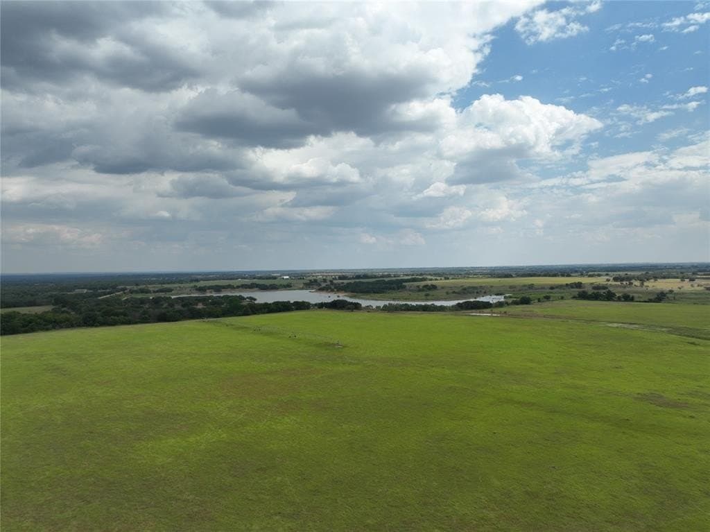 522.42 acres in Comanche County