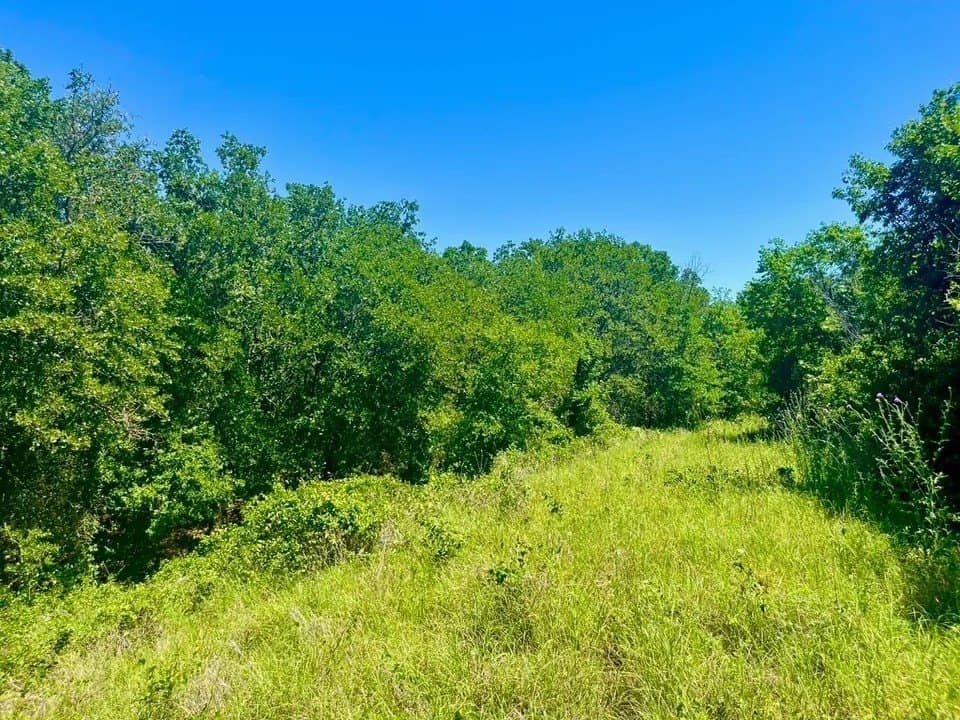 2.09 acres in Parker County