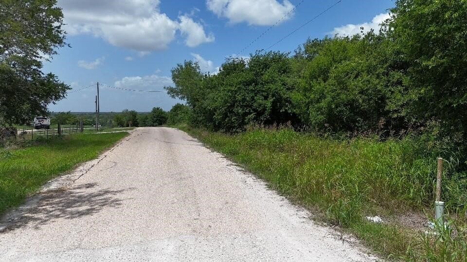 1.24 acres in Hill County - photo 5