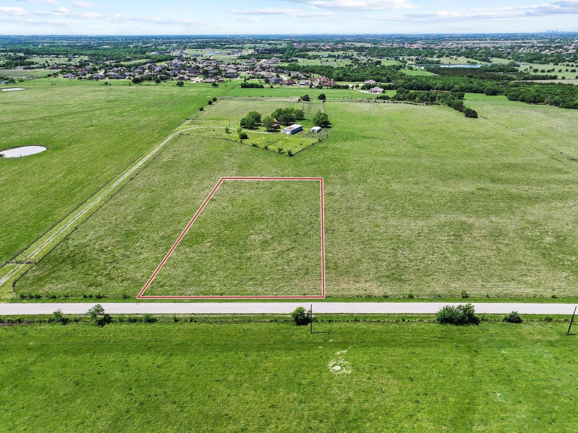 2.14 acres in Rockwall County gallery image 2