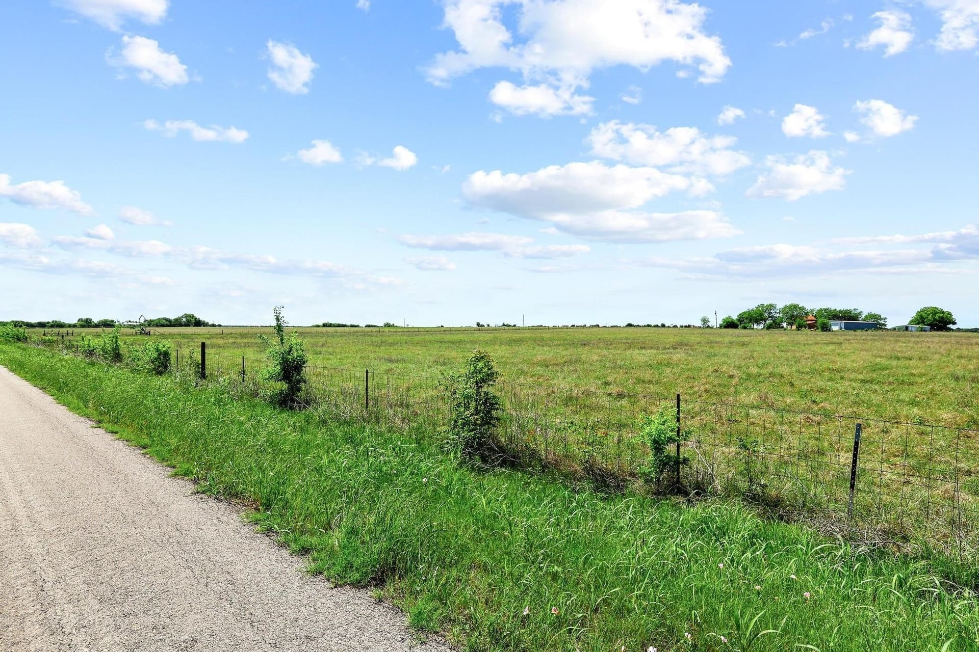 2.14 acres in Rockwall County - photo 8