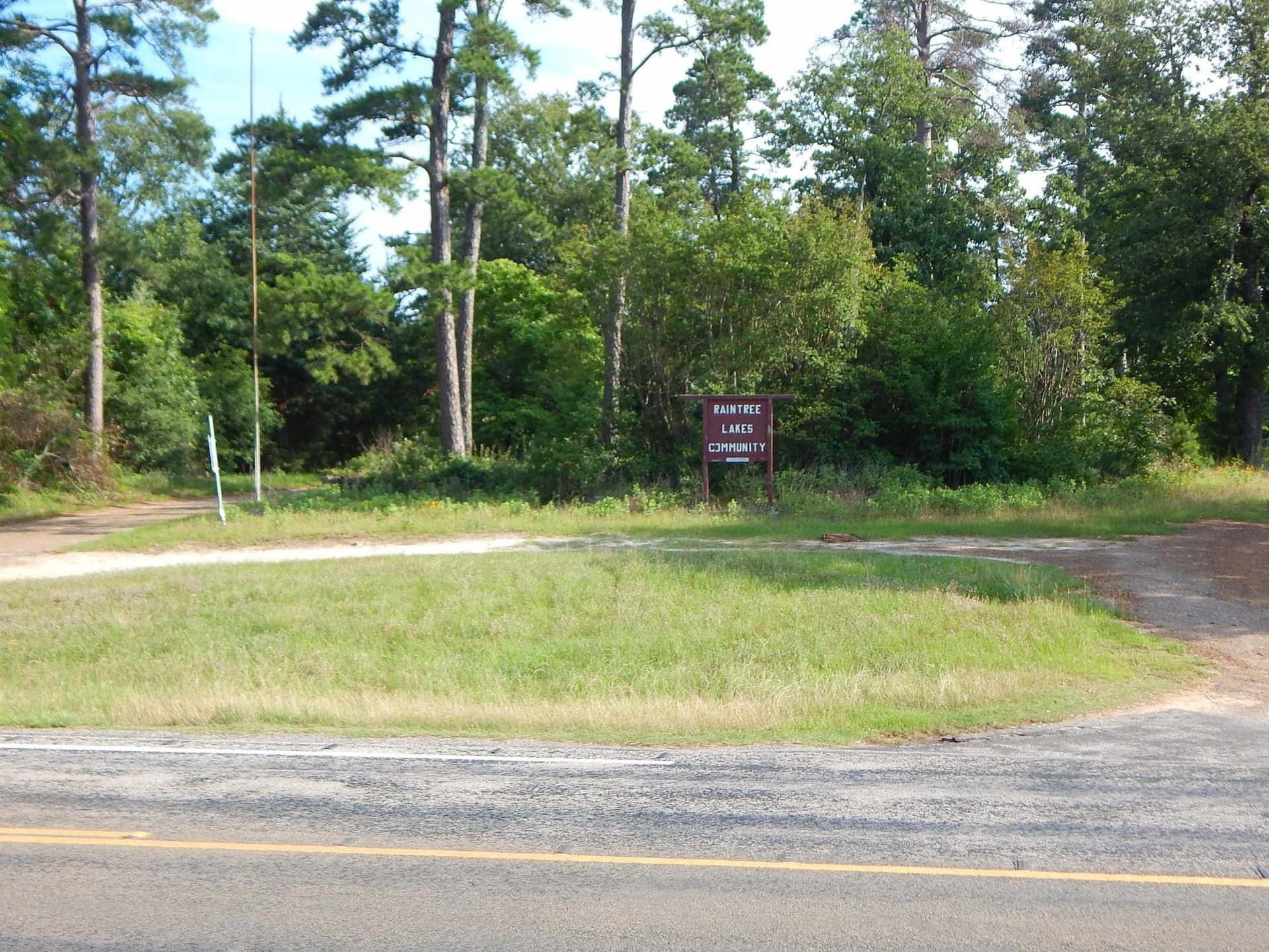 0.57 acres in Upshur County gallery image 3