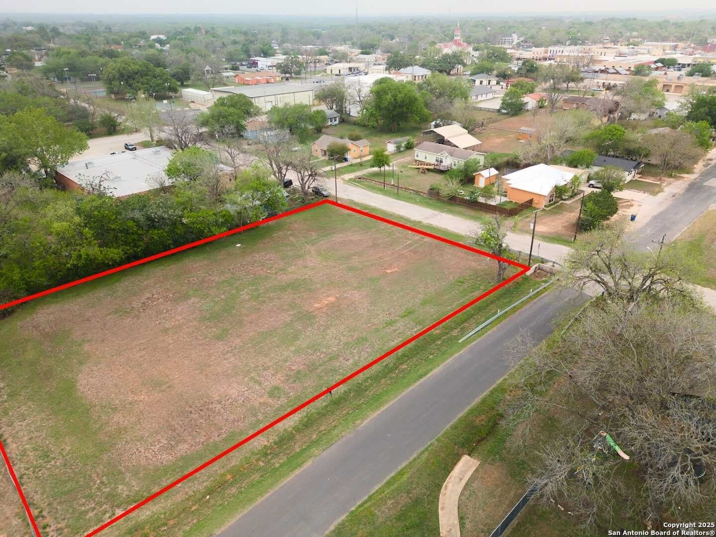 0.74 acres in Wilson County gallery image 2