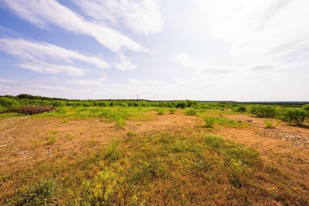 351.67 acres in Menard County - photo 55