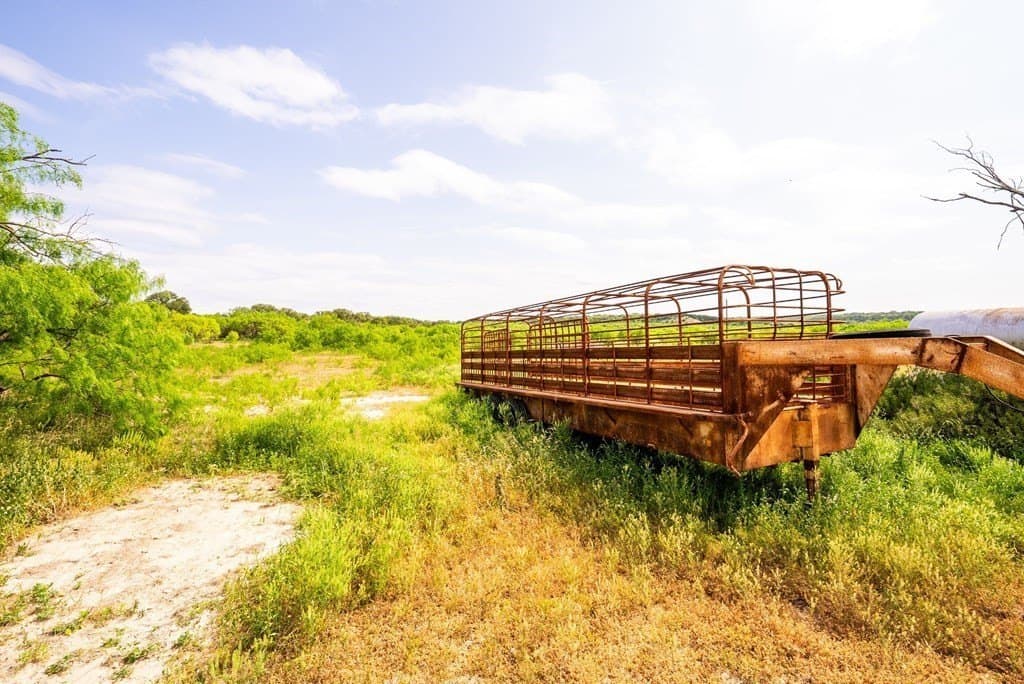 351.67 acres in Menard County - photo 49
