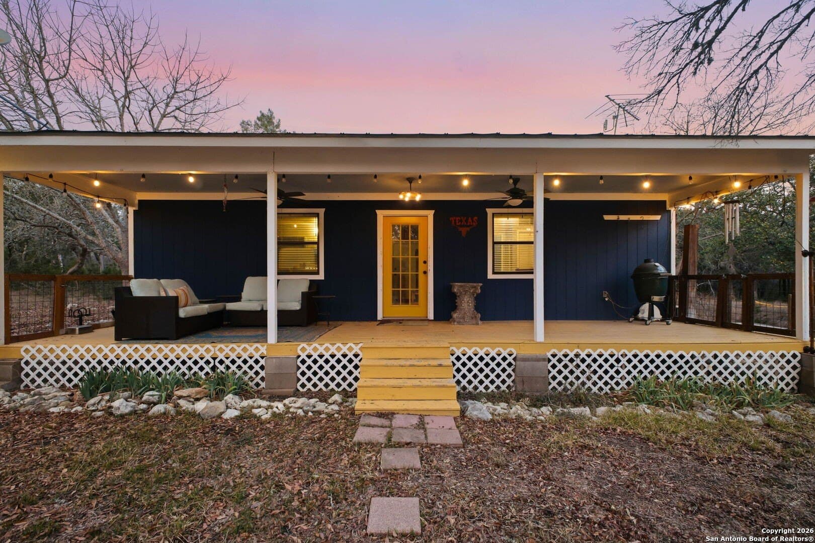 7.81 acres in Blanco County gallery image 3