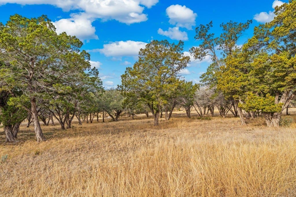 2.44 acres in Kerr County - photo 3
