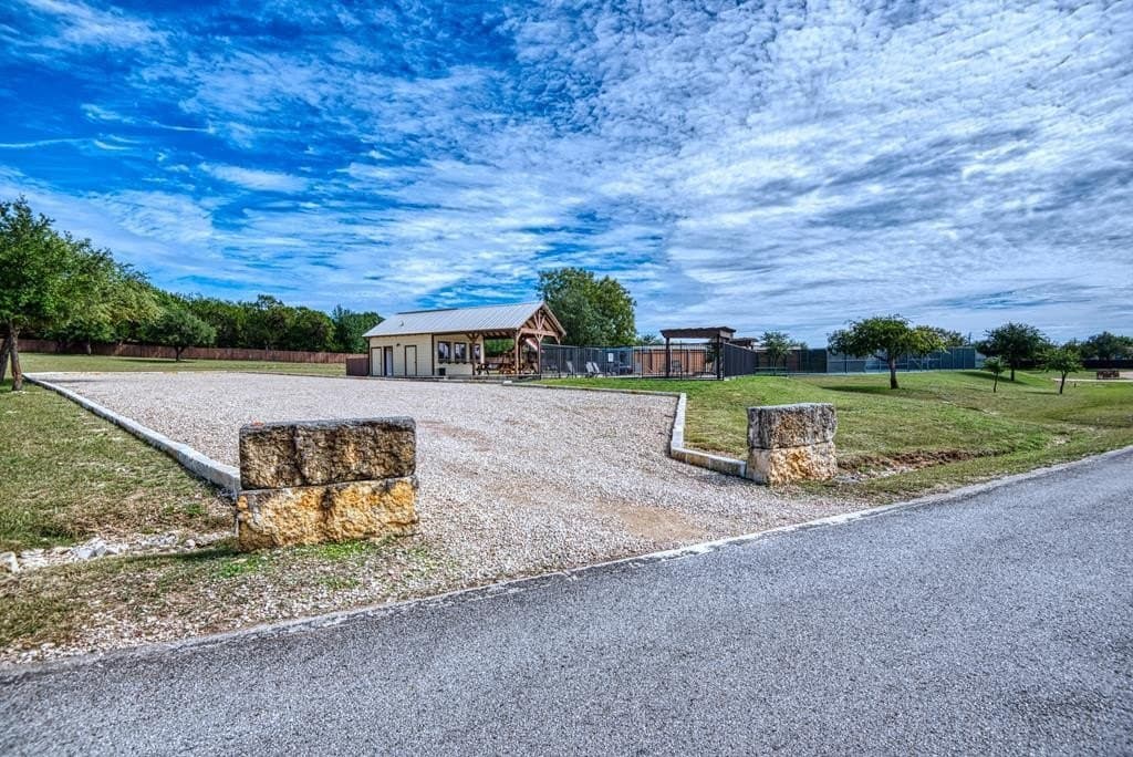 2.44 acres in Kerr County - photo 11