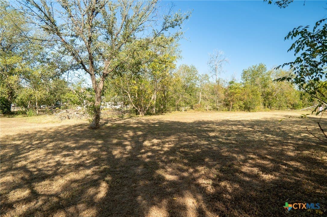 0.5 acres in Bastrop County - photo 7