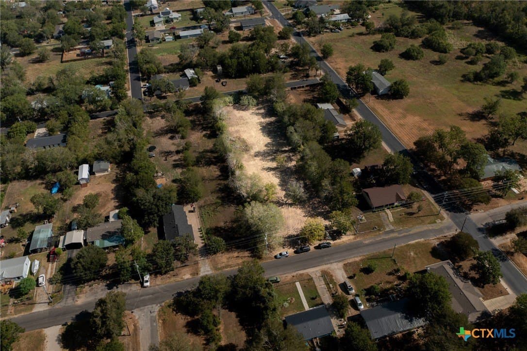 0.5 acres in Bastrop County - photo 10