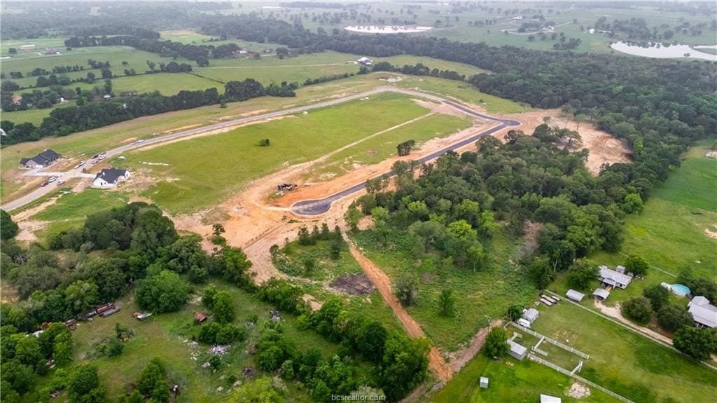 1 acres in Burleson County - photo 4