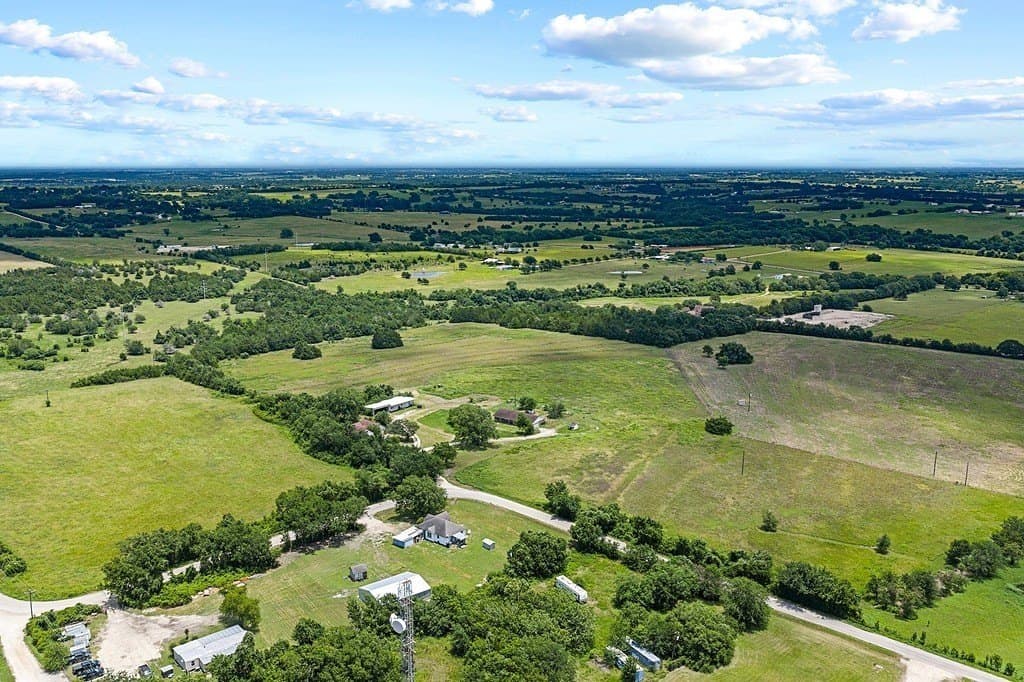 9.09 acres in Washington County gallery image 3