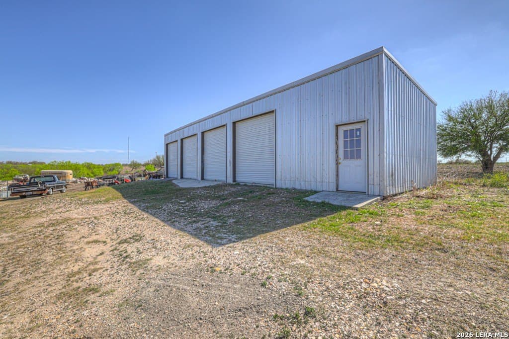 10.45 acres in Guadalupe County - photo 33
