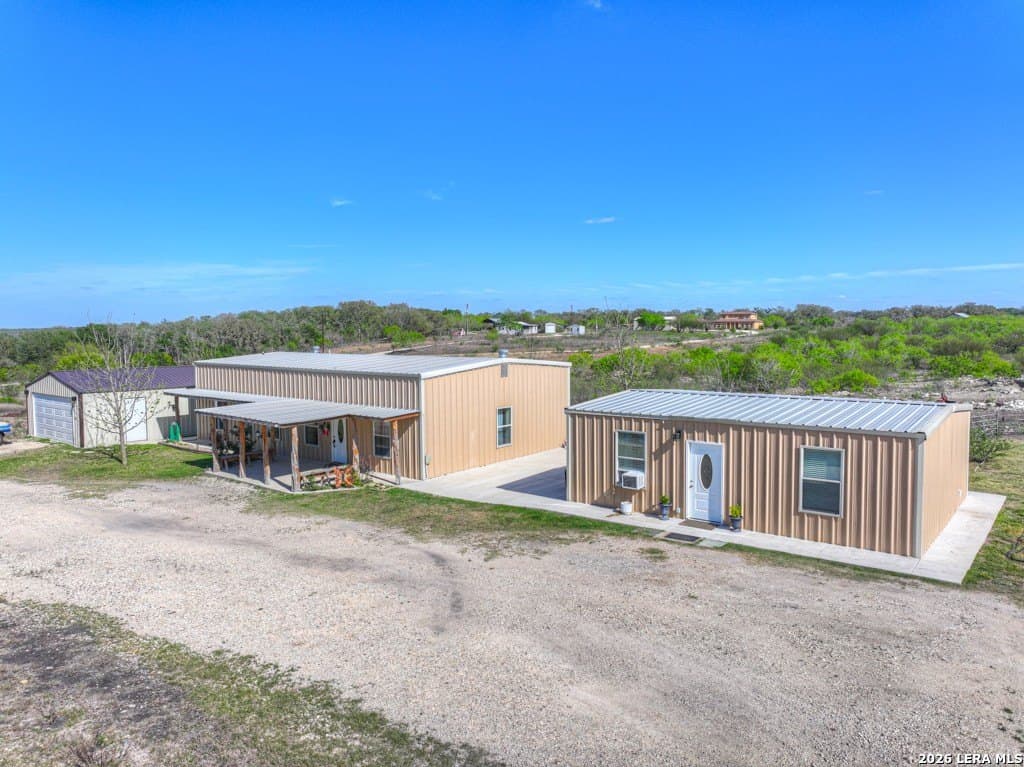 10.45 acres in Guadalupe County gallery image 4