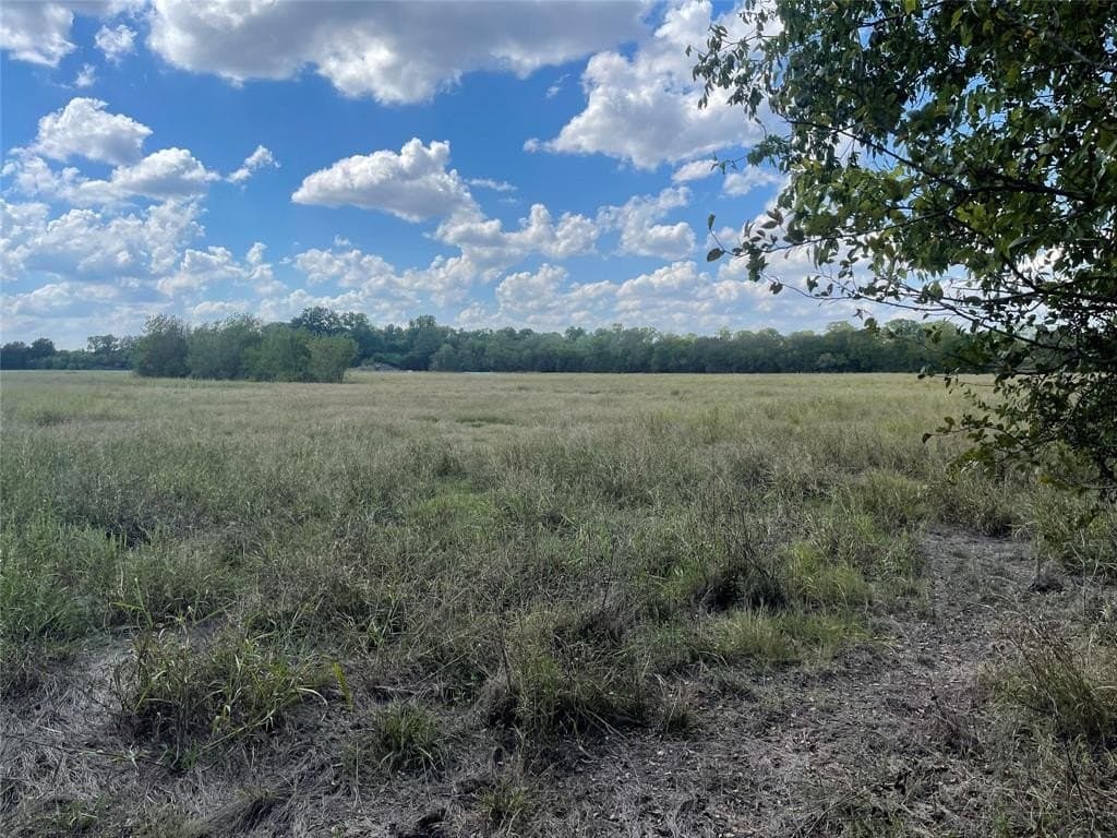 77 acres in Hunt County