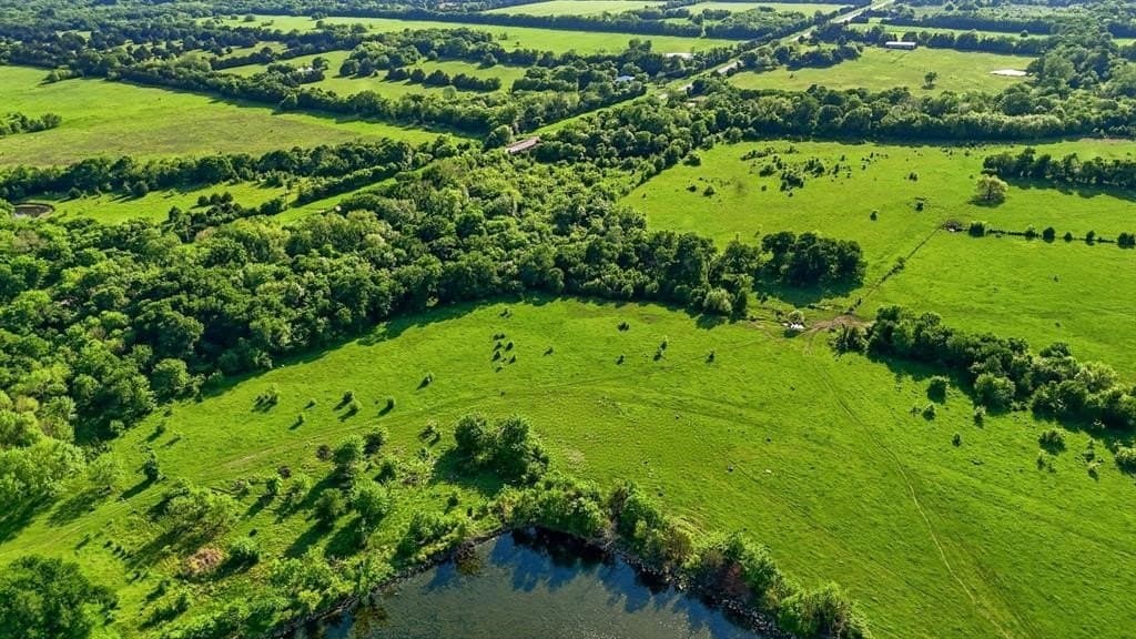 231.65 acres in Hunt County - photo 22
