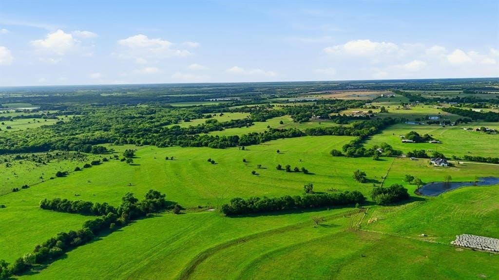 231.65 acres in Hunt County - photo 20