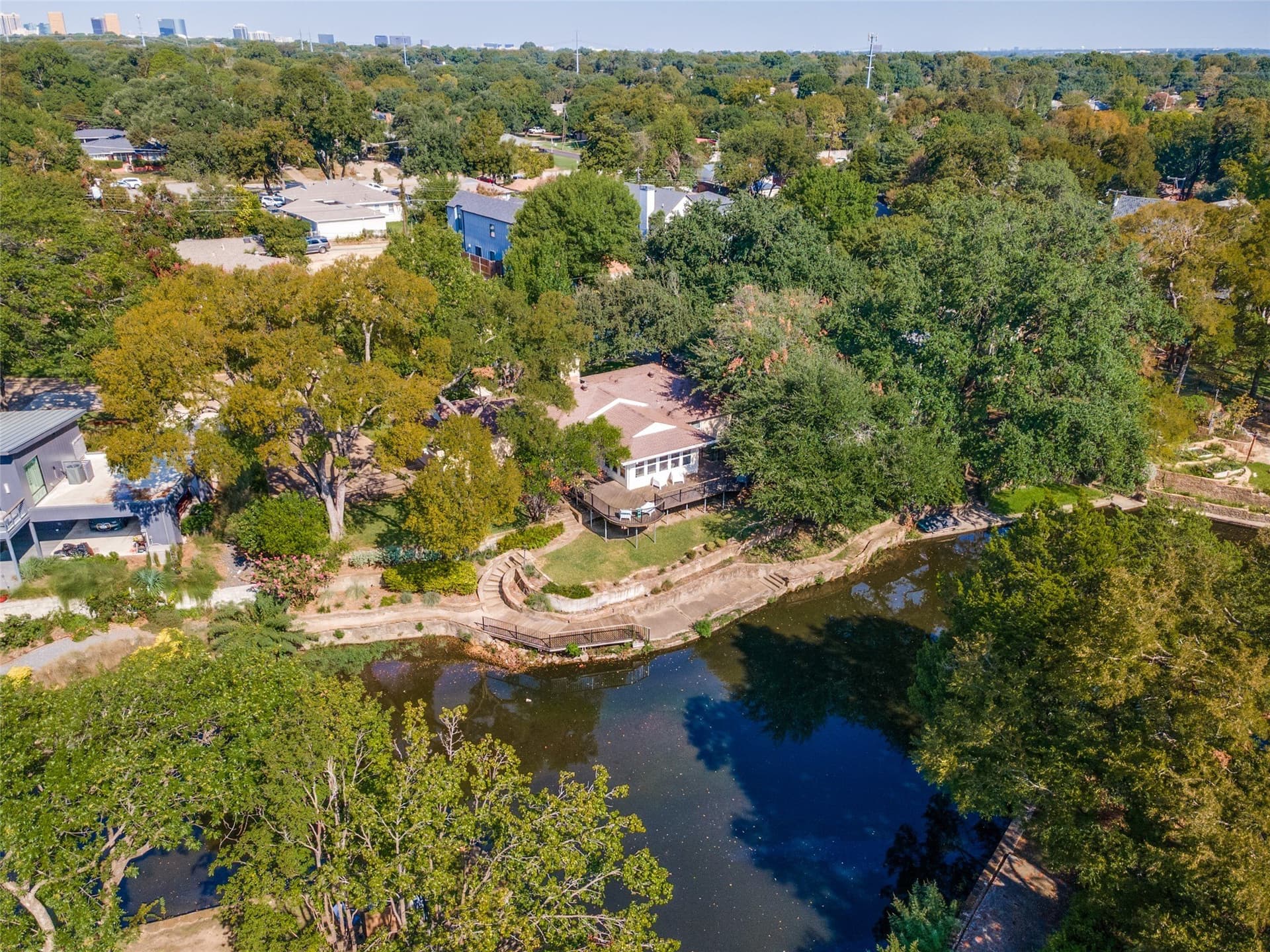 0.4 acres in Dallas County - photo 3