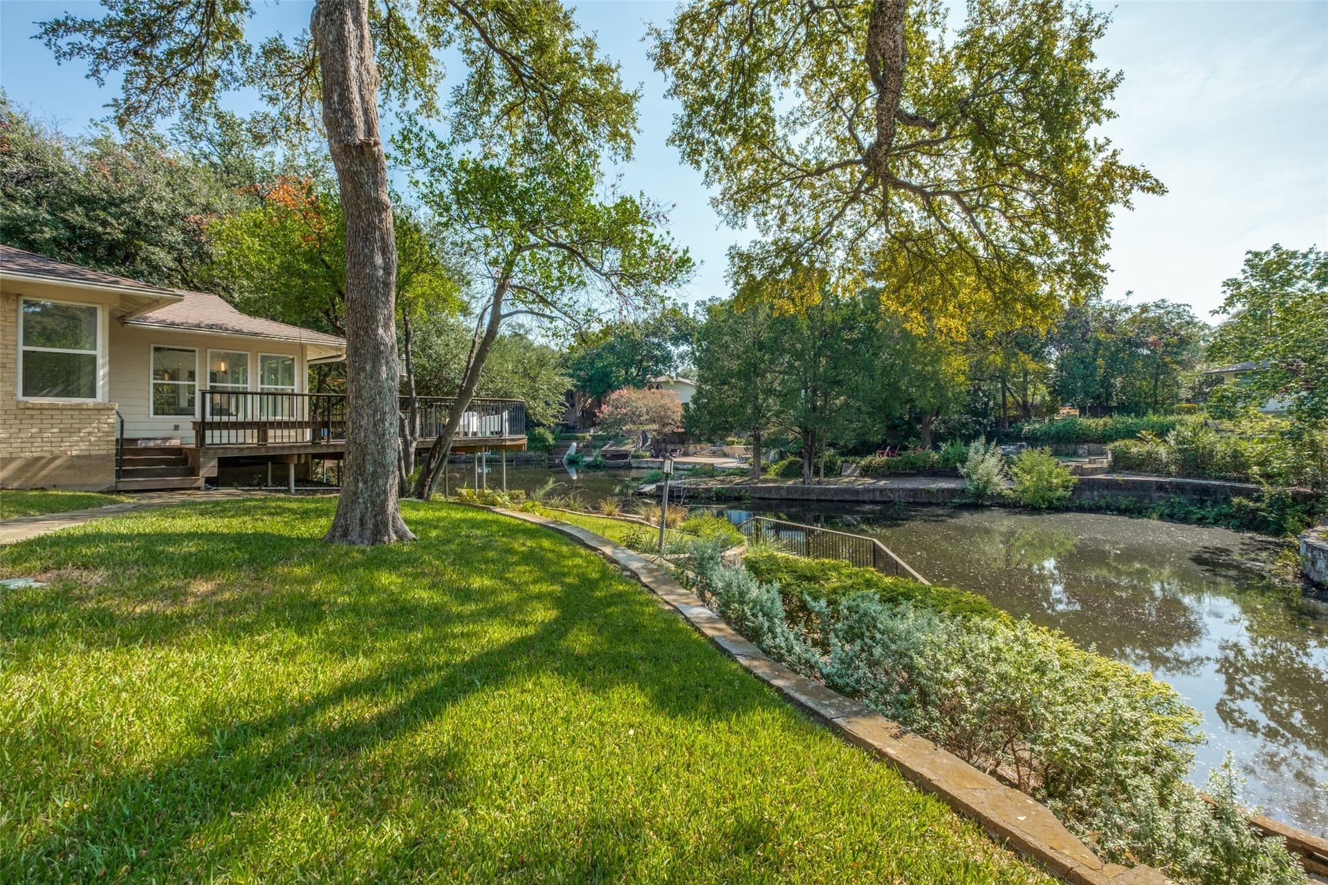 0.4 acres in Dallas County - photo 6