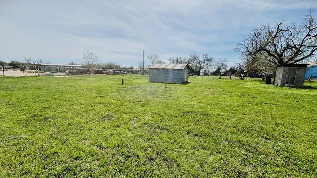 0.5 acres in Gillespie County - photo 7