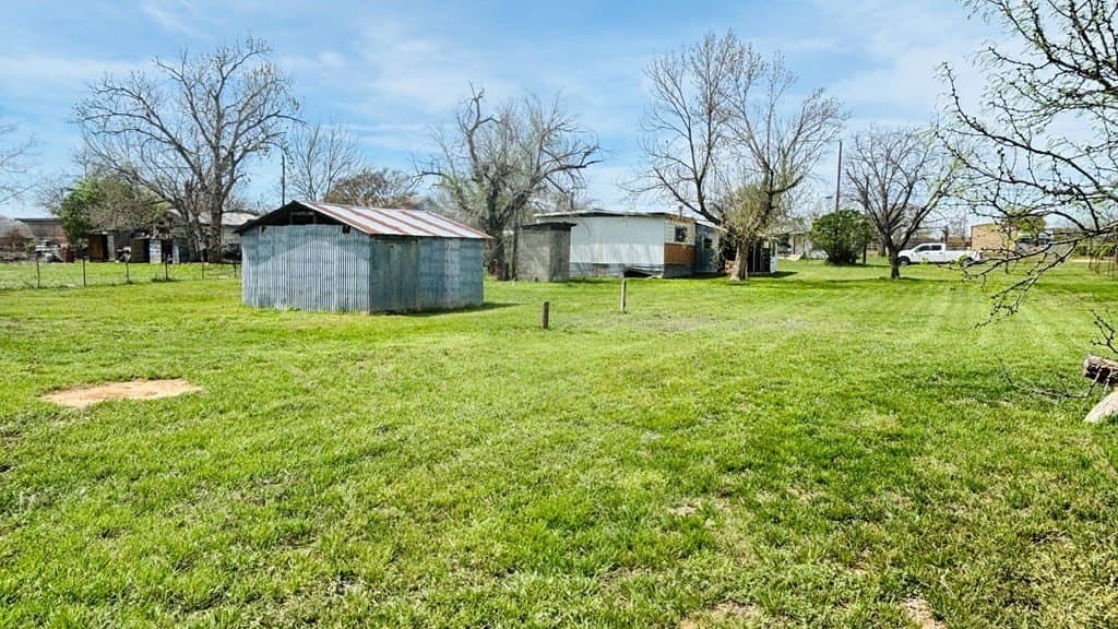 0.5 acres in Gillespie County - photo 6