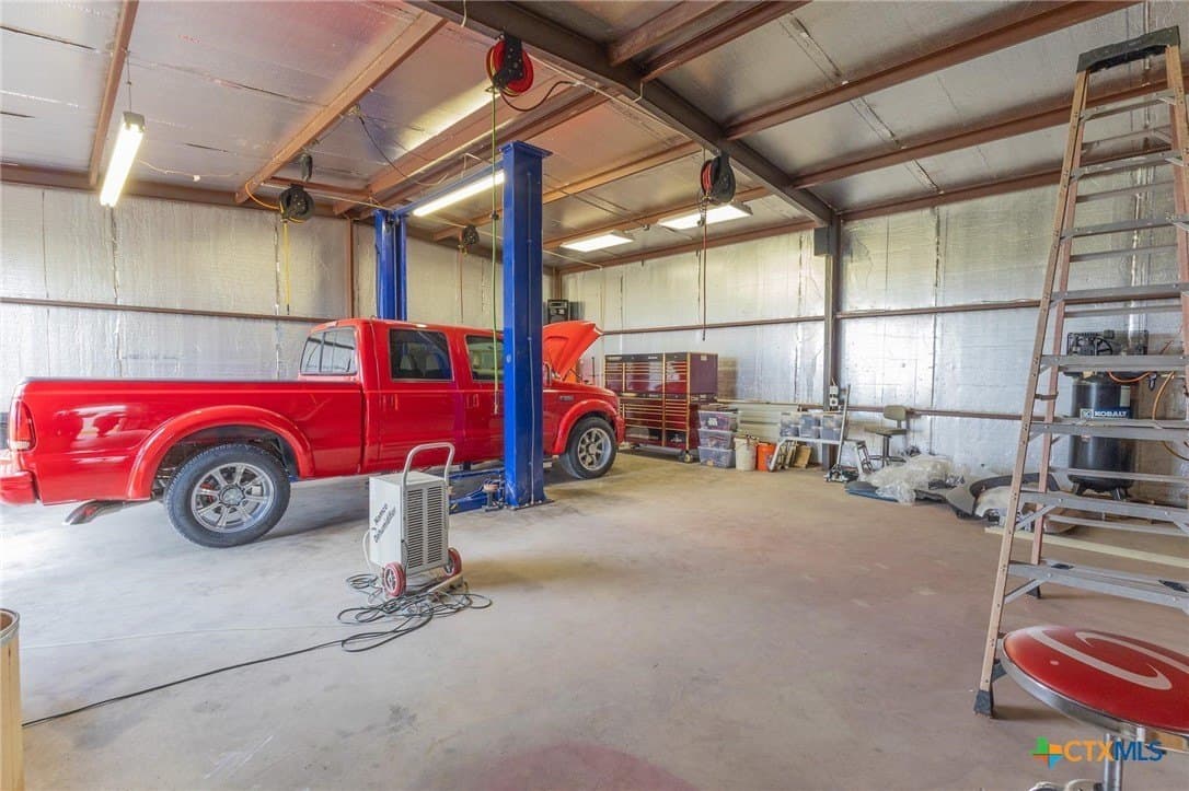 11.56 acres in Williamson County - photo 27