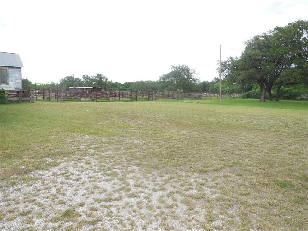22.34 acres in Eastland County gallery image 2