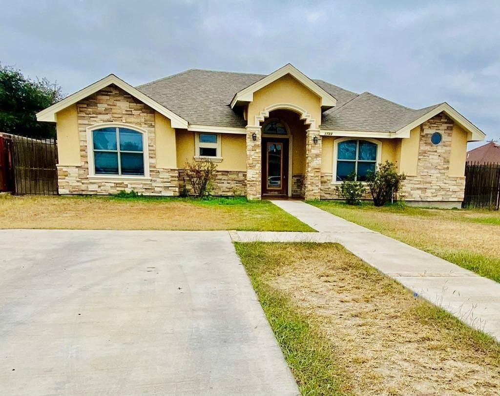 8,518 acres in Maverick County gallery image 2