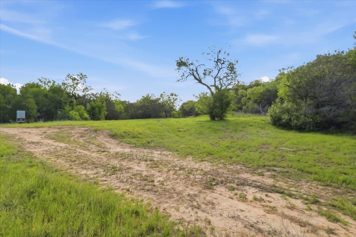 18.41 acres in Palo Pinto County - photo 9