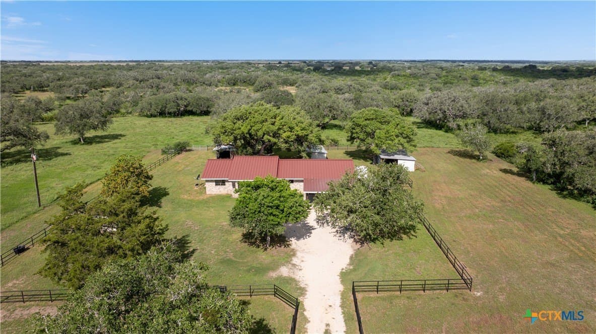 31.78 acres in Goliad County